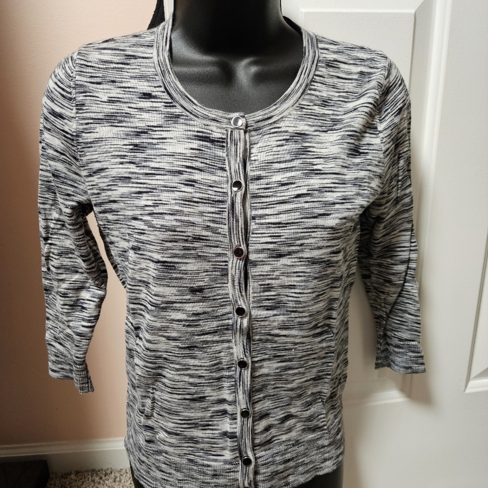 New York & Company Black and Gray Crew Neck Sweater